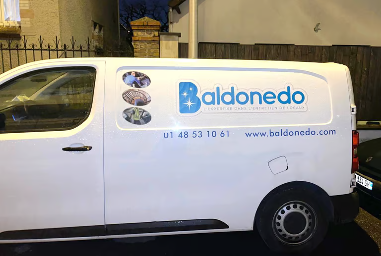 Camionnette d'intervention Baldonedo Nettoyage